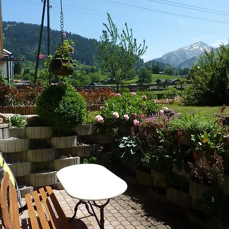 Apartment Aebnetbode Gstaad